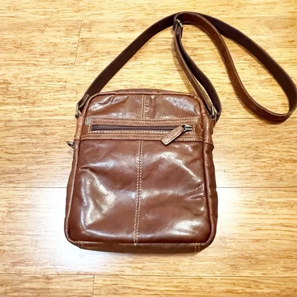 Jack Georges Chestnut Brown Genuine Leather Crossbody Bag w/ adjustable strap - Picture 3 of 11